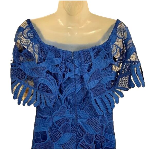 Celavie Special Occasion Lace Midi Dress SZ M Blue Crocheted Floral Boho Elegant - Picture 7 of 8